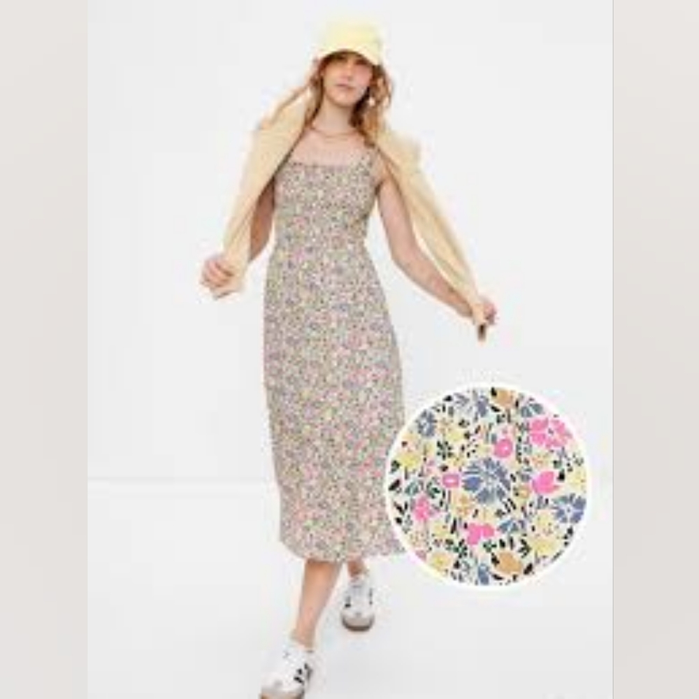 NWT GAP Smocked Tiered Midi Dress - Picture 2 of 11